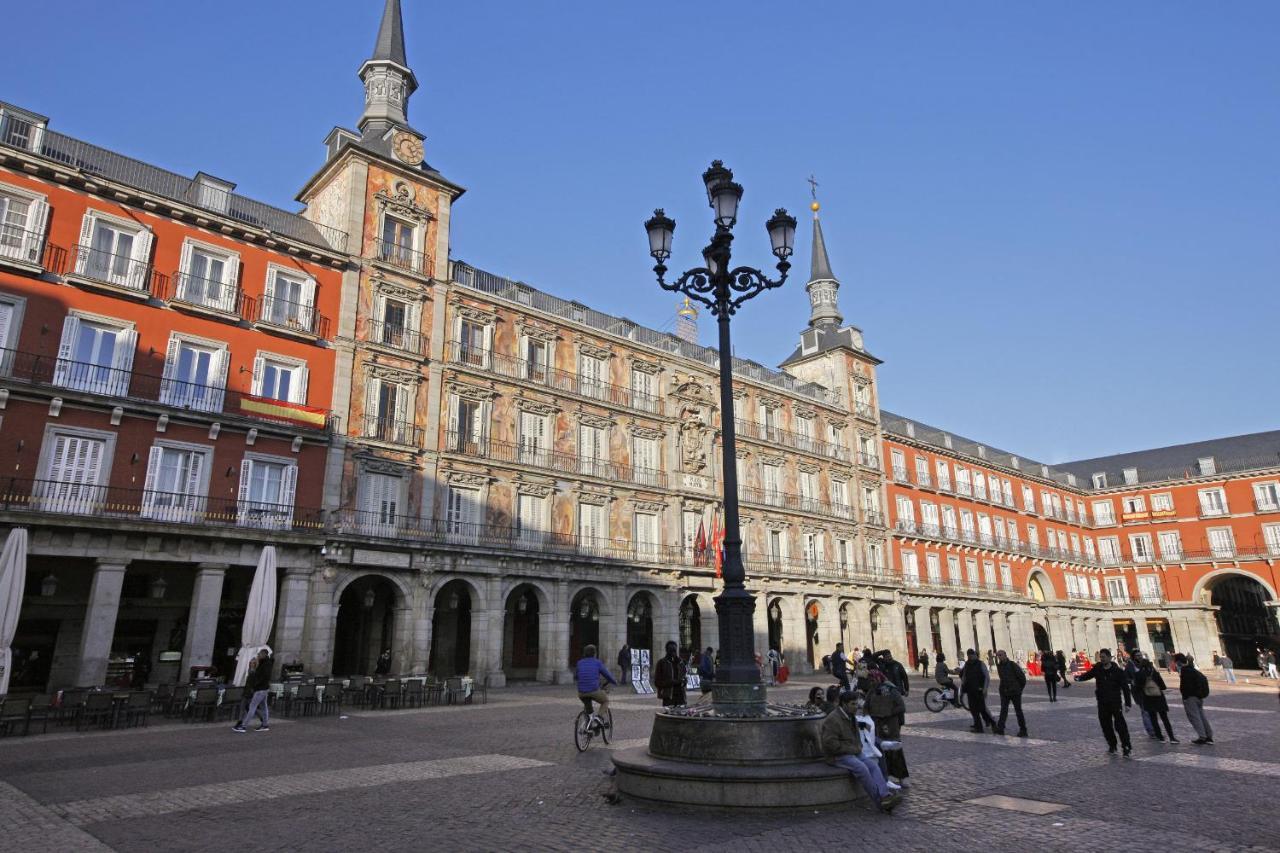 Plaza Mayor Suite Madrid Exterior foto