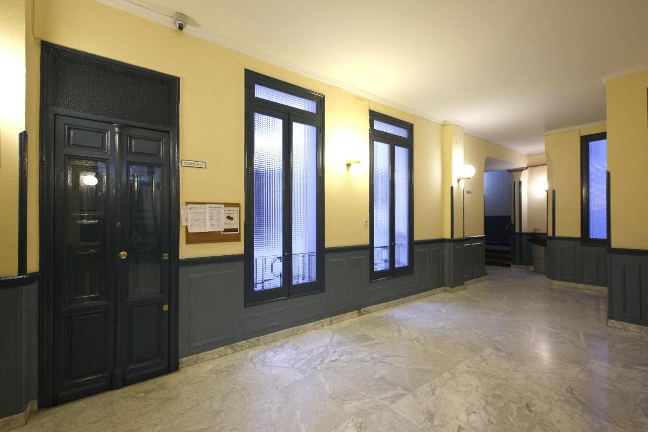Plaza Mayor Suite Madrid Exterior foto